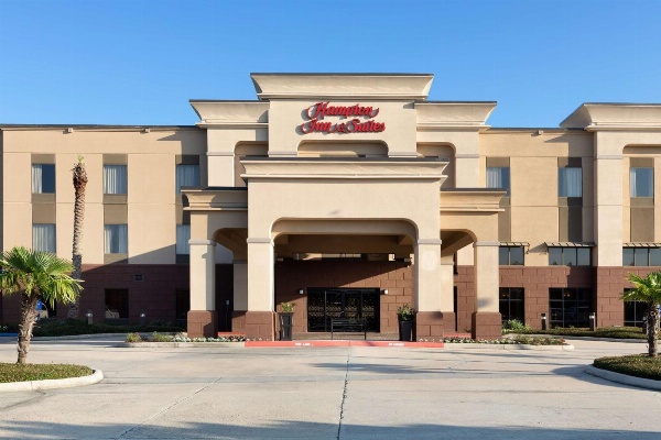 Hampton Inn & Suites Baton Rouge - I-10 East image 2
