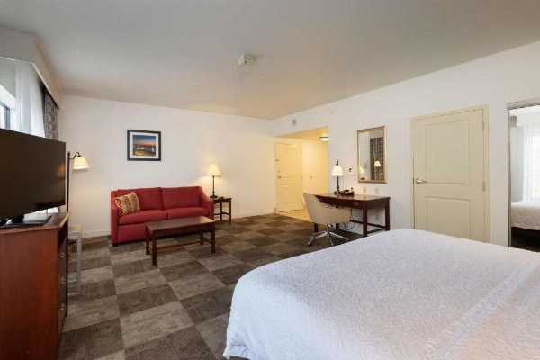 Hampton Inn & Suites Baton Rouge - I-10 East image 32